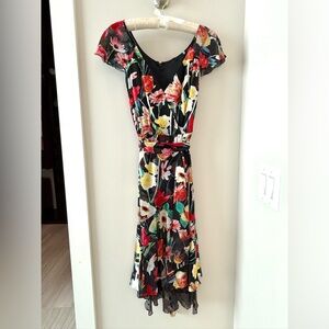 Chic Elie Tahari Black Floral Midi Dress